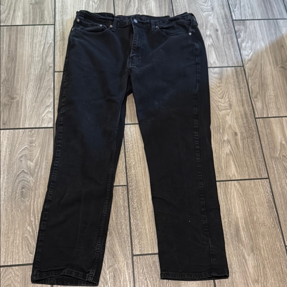 Levi's Black Straight Jeans Classic Fit For Men